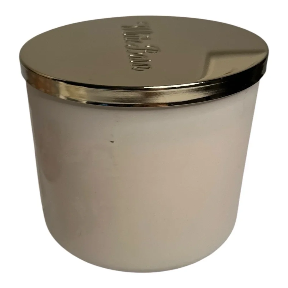 White Barn Bath & Body Works Vanilla Bean 3 Wick Scented Candle  14.5 oz lid